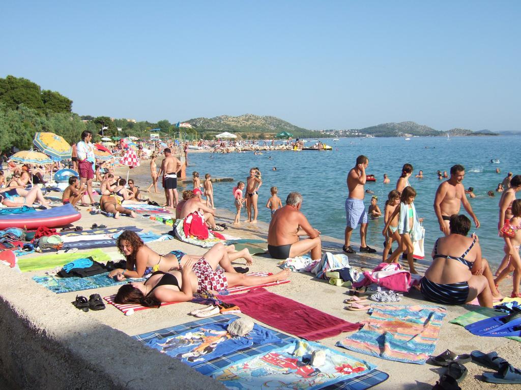 Apartments Bibijana Pakoštane Rum bild
